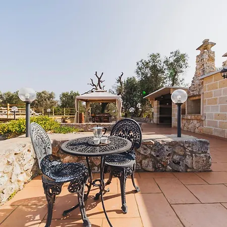 Holiday home Trullo Isabella