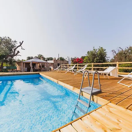 Trullo Isabella *